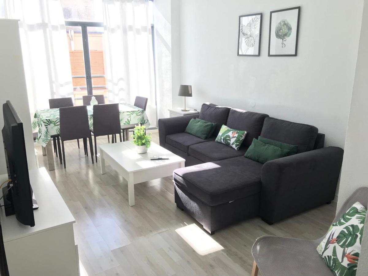 Апартаменты Apartamento Con Encanto 'Larios Luxy' Малага Экстерьер фото