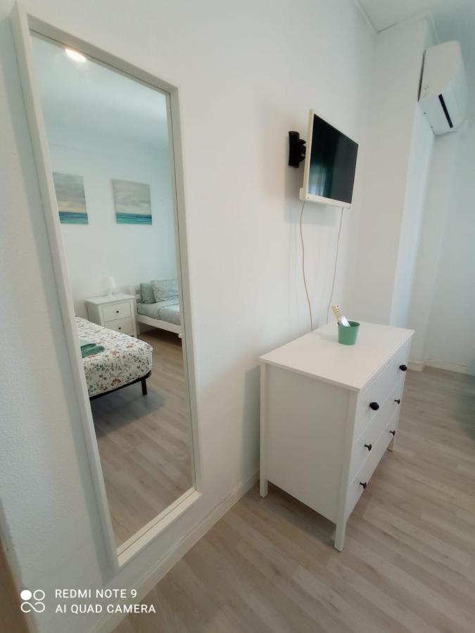Апартаменты Apartamento Con Encanto 'Larios Luxy' Малага Экстерьер фото